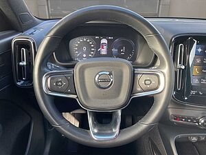 Volvo  T5 Plug-in Plus Dark AHK LED NAVI 19LM
