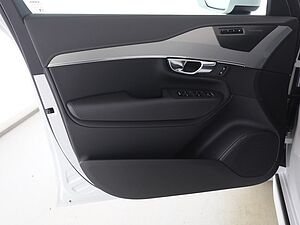 Volvo  T8 AWD Plug-in Plus Bright PANO 360° HuD