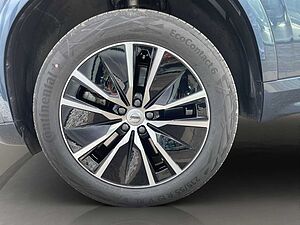 Volvo  T8 AWD Plug-in Core Bright NAVI KAMERA