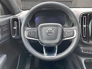 Volvo  Recharge Twin Motor Ultimate AHK LED