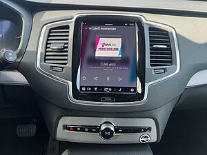 Volvo  T8 AWD Plug-in Core Bright LED NAVI KAMERA