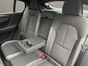 Volvo  Recharge Twin Motor AWD Ultimate AHK 19LM