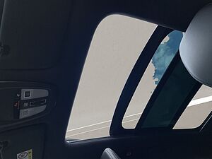 Volvo  T8 AWD Recharge R-Design LED