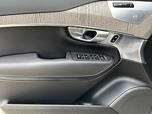 Volvo  B5 ULTIMATE Bright Mild-Hybrid 360° B&W