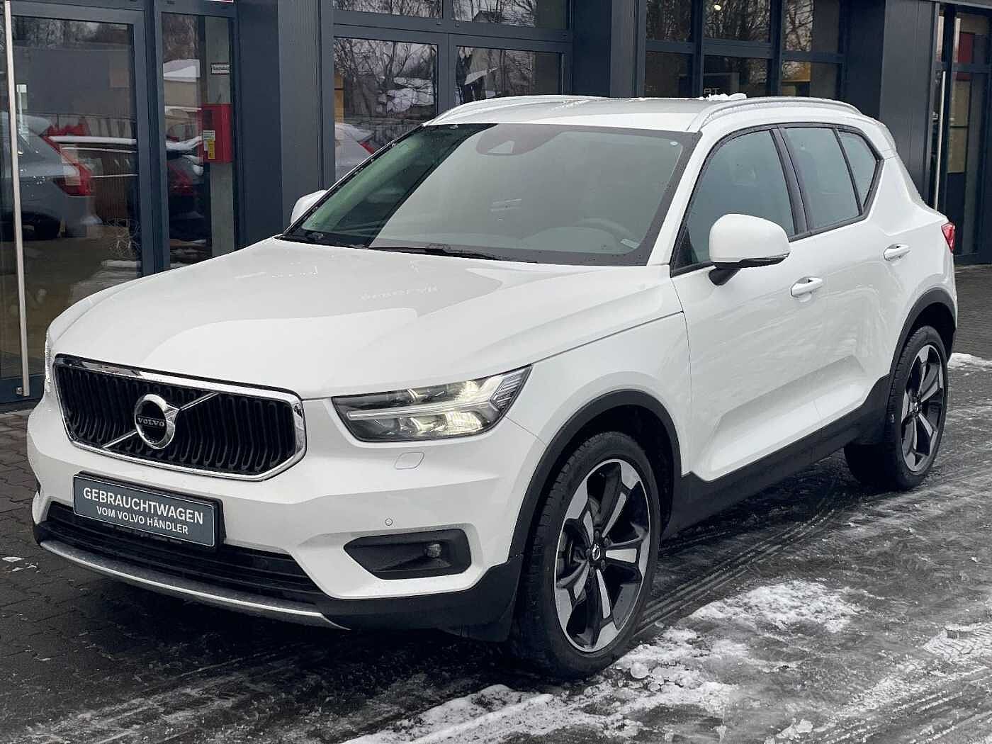 Volvo  XC40 Momentum Pro 2WD 20 Zoll H/K SHZ Navi