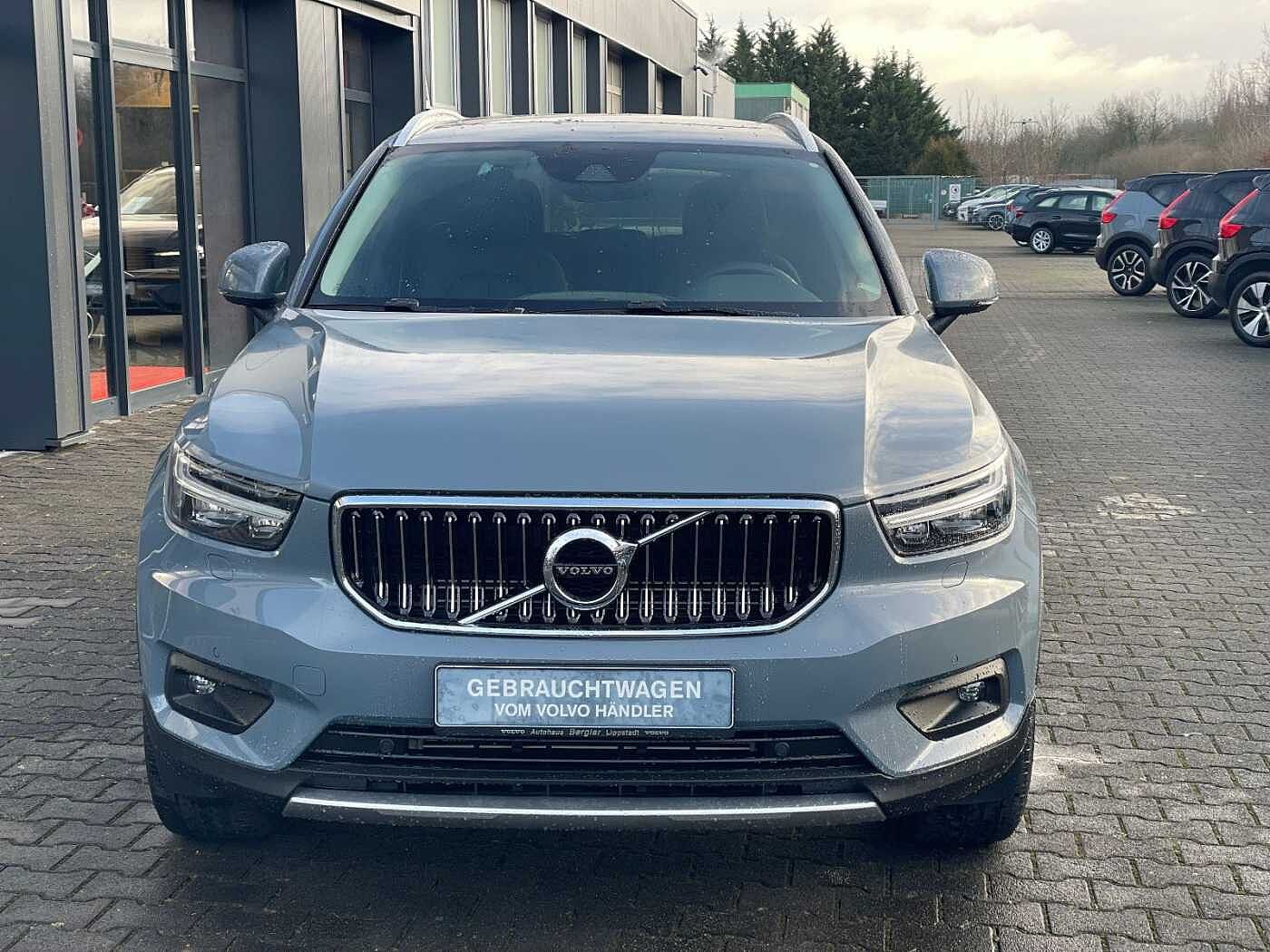 Volvo  T5 Inscription  AHK Navi H/K Pano SHZ