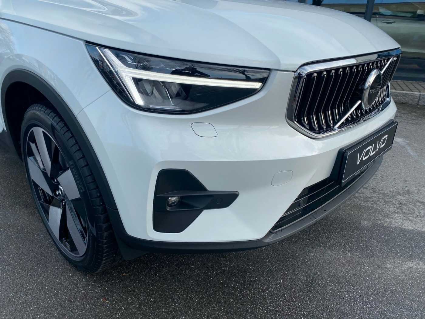 Volvo  T5 Recharge Plug-In Hybrid Plus Bright