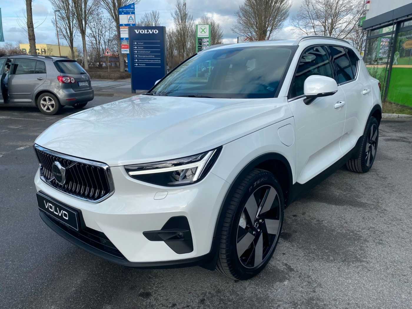 Volvo  T5 Recharge Plug-In Hybrid Plus Bright