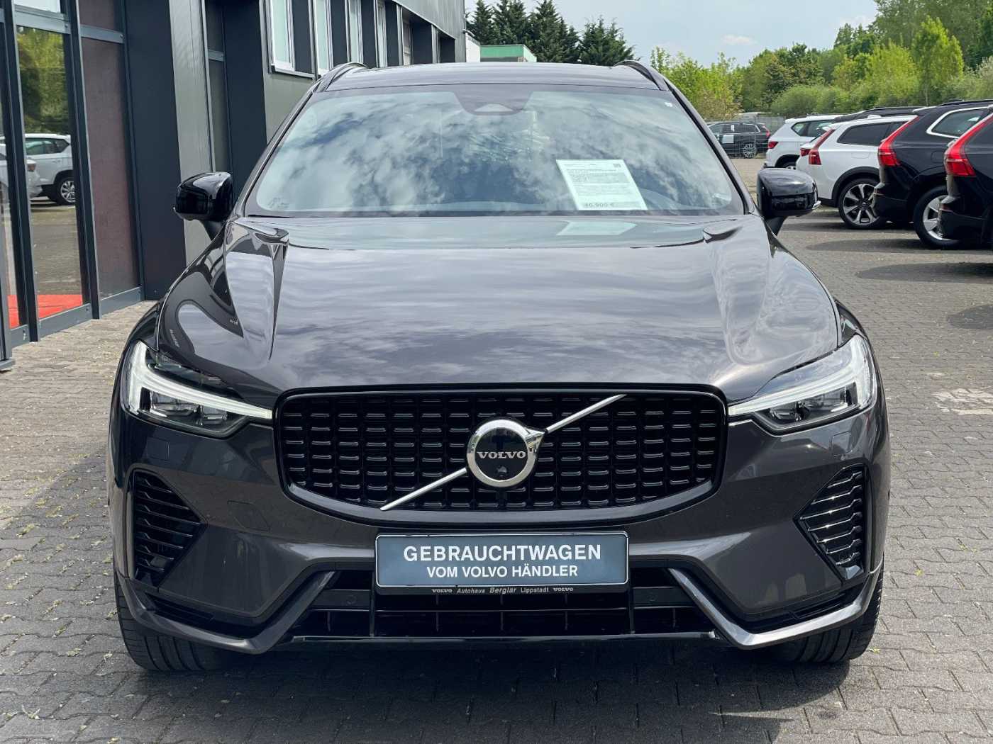 Volvo  T6 Plus Dark   Plug-In Hybrid AWD AHK PANO