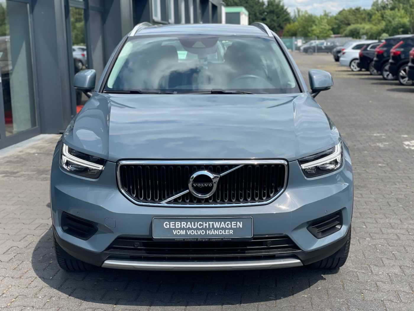 Volvo  D3 Momentum Pro 2WD Navi Standh. 18Z