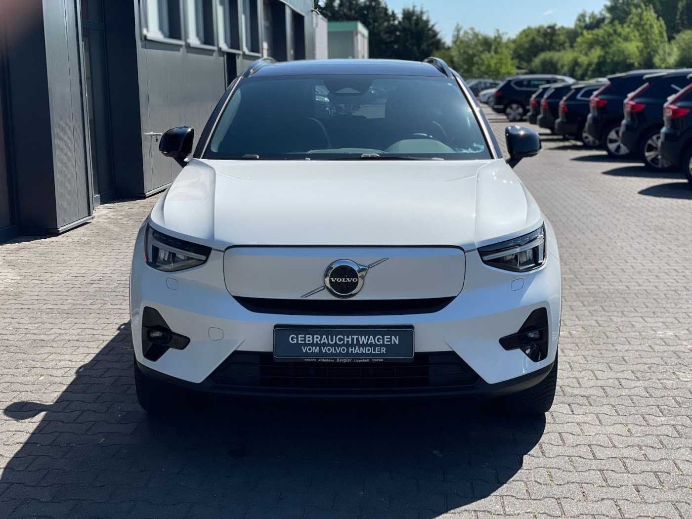 Volvo  XC40 Ultimate Recharge Pure Electric AWD