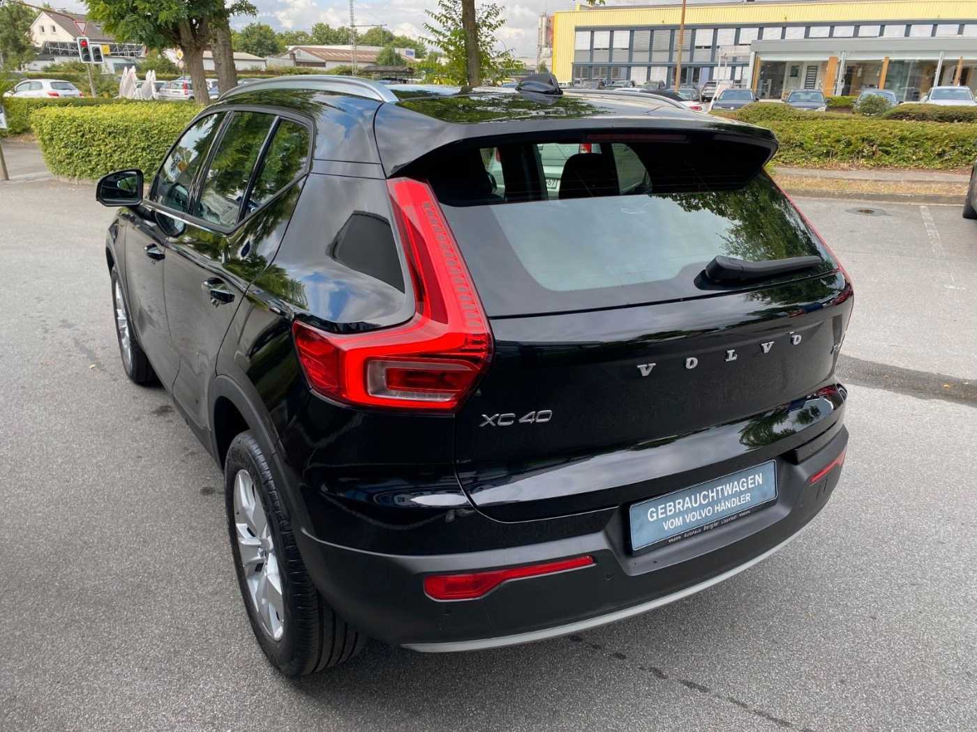 Volvo  T3 Aut. Momentum Pro, Kamera, Shz, uvm.