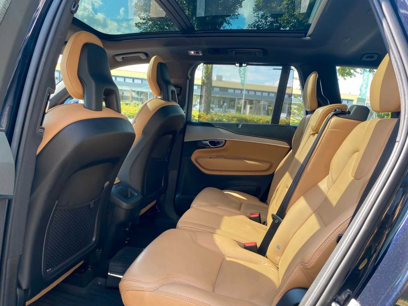 Volvo  D5 AWD Inscription, Pano, Stdhz, Luft.