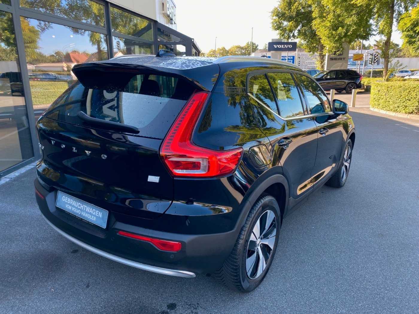Volvo  T4 Recharge Plug-In Hybrid Core, Shz, Kamera