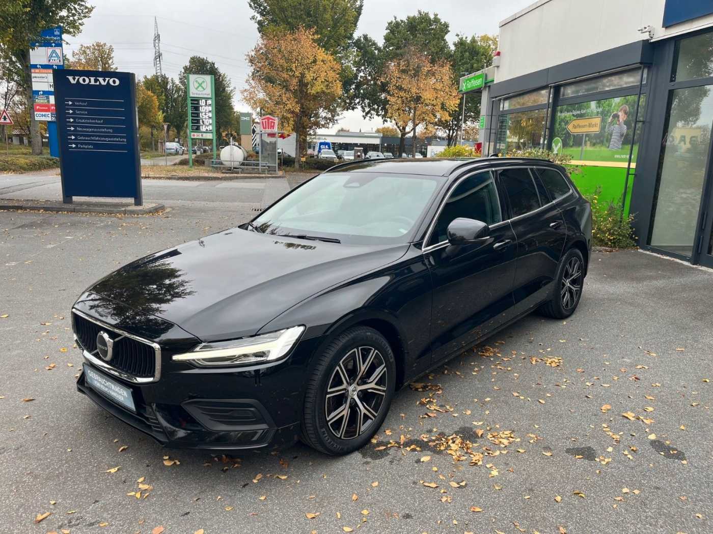 Volvo  B4D ACC Navi SHZ ToteWinkl