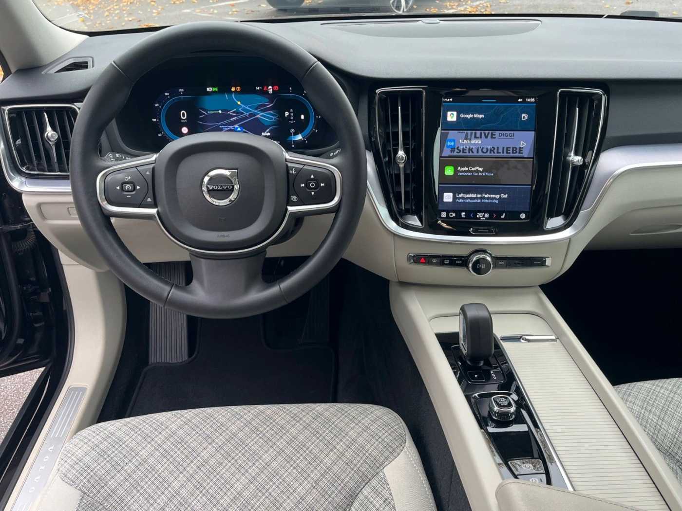 Volvo  B4D Navi SHZ Kamera