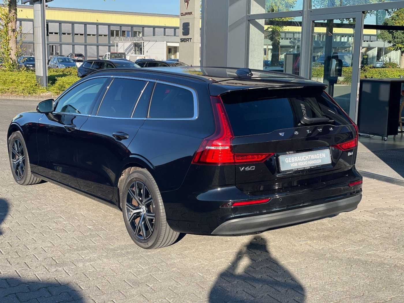 Volvo  B4D Core Navi SHZ Kamera AHK