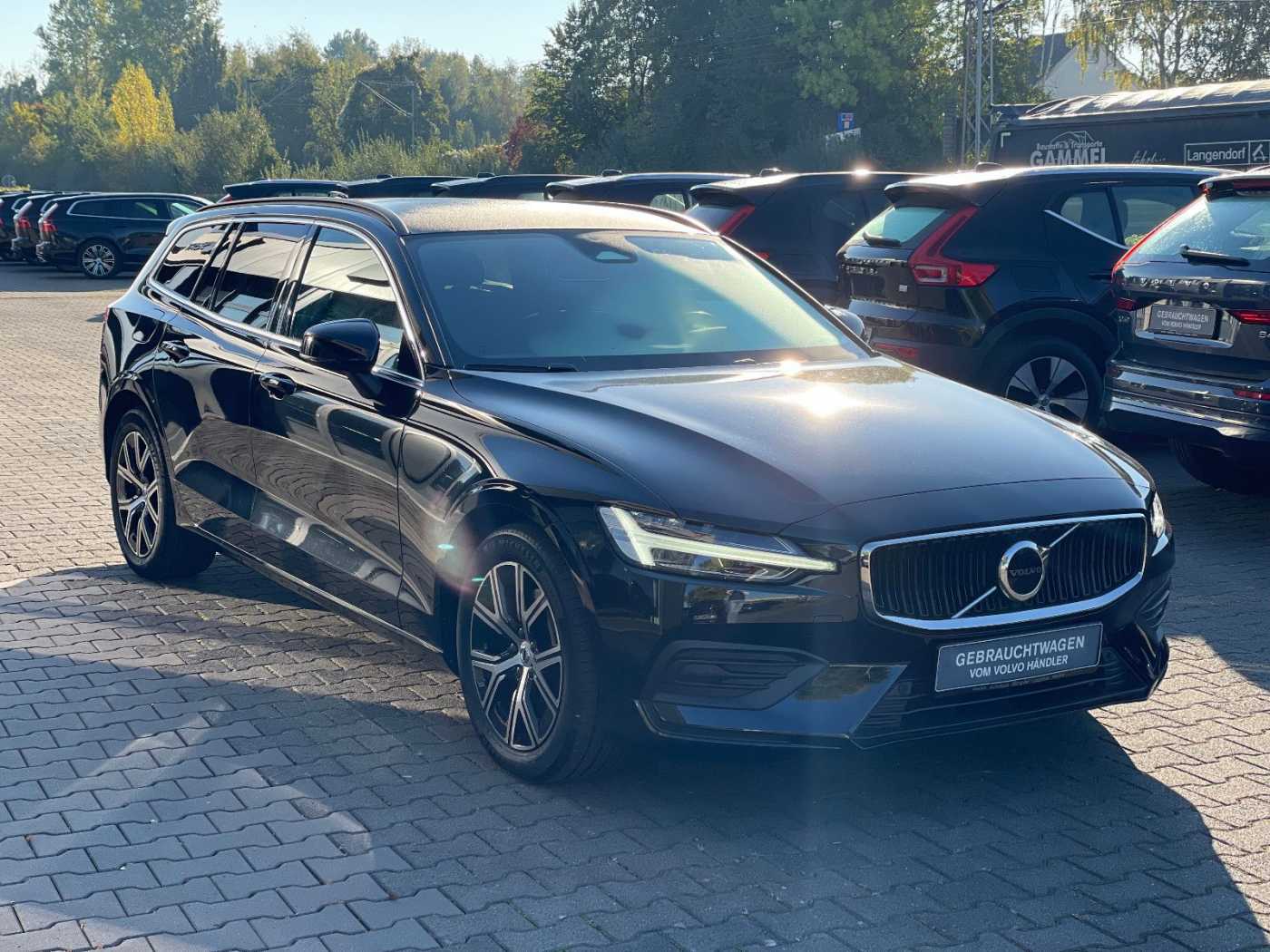 Volvo  B4D Core Navi SHZ Kamera AHK