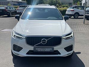 Volvo  T4 R Design 2WD Navi SHZ AHK