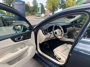 Volvo  T6 AWD Inscription, Pilot Assist, AHK, H&K