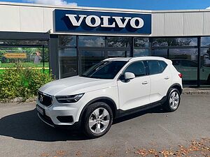 Volvo  T2 Momentum Pro 2WD AHK, El. Heckklappe