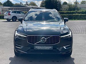 Volvo  T8 Inscription AWD AHK Four-C Pano B&W Hea