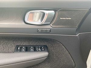 Volvo  T5 Recharge Plug-In Hybrid Plus Bright