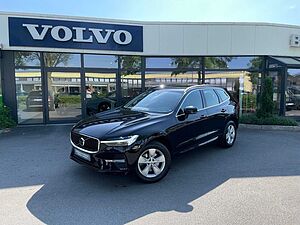 Volvo  B4 Momentum Pro 2WD