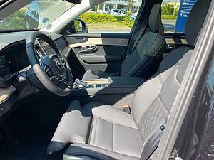 Volvo  Plus Dark T8 Recharge Plug-In Hybrid AWD