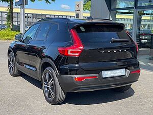 Volvo  B3 Plus Dark 2WD SHZ H/K Navi Kamera