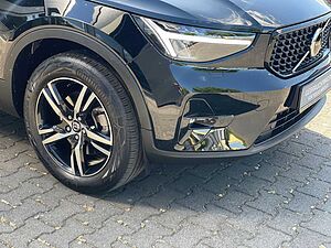 Volvo  B3 Plus Dark 2WD SHZ H/K Navi Kamera