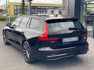Volvo  T6 Plus Dark AWD AHK Navi SHZ