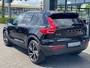 Volvo  B4 AWD R Design 20 Zoll Navi SHZ Kamera