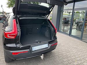 Volvo  T4 Plus Dark Recharge AHK 360* Navi 19Z