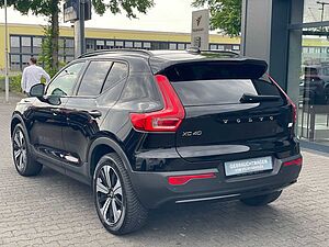 Volvo  T4 Plus Dark Recharge AHK 360* Navi 19Z
