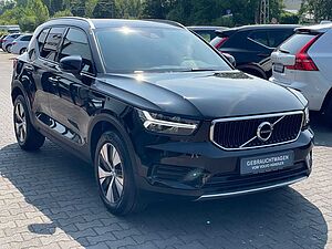 Volvo  B4 Momentum Pro 2WD NAvi SHZ Kamera