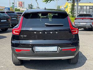 Volvo  B4 Momentum Pro 2WD NAvi SHZ Kamera