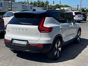 Volvo  XC40 Ultimate Recharge Pure Electric AWD