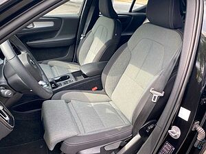 Volvo  T4 Recharge Plug-In Hybrid Core, Shz, Kamera