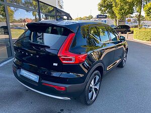 Volvo  T4 Recharge Plug-In Hybrid Core, Shz, Kamera