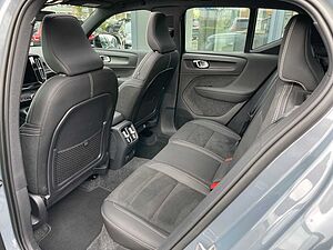 Volvo  P8 Ultimate Recharge Pure Electric AWD AHK