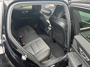 Volvo  B4D ACC Navi SHZ ToteWinkl