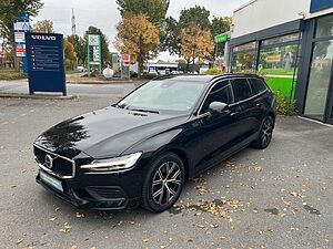 Volvo  B4D ACC Navi SHZ ToteWinkl