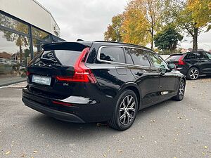 Volvo  B4D ACC Navi SHZ ToteWinkl
