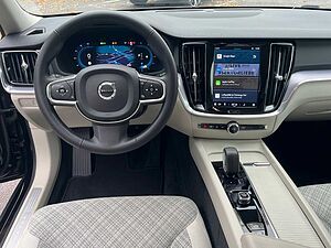 Volvo  B4D Navi SHZ Kamera