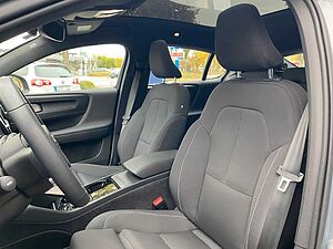 Volvo  Core Recharge Pure Electric 2WD
