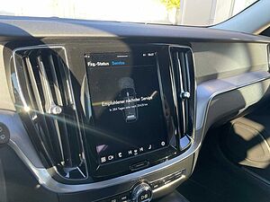 Volvo  B4D Core Navi SHZ Kamera AHK