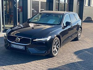 Volvo  B4D Core Navi SHZ Kamera AHK