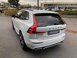 Volvo  D4 R-Design, AHK, Head-Up, Pano, uvm.