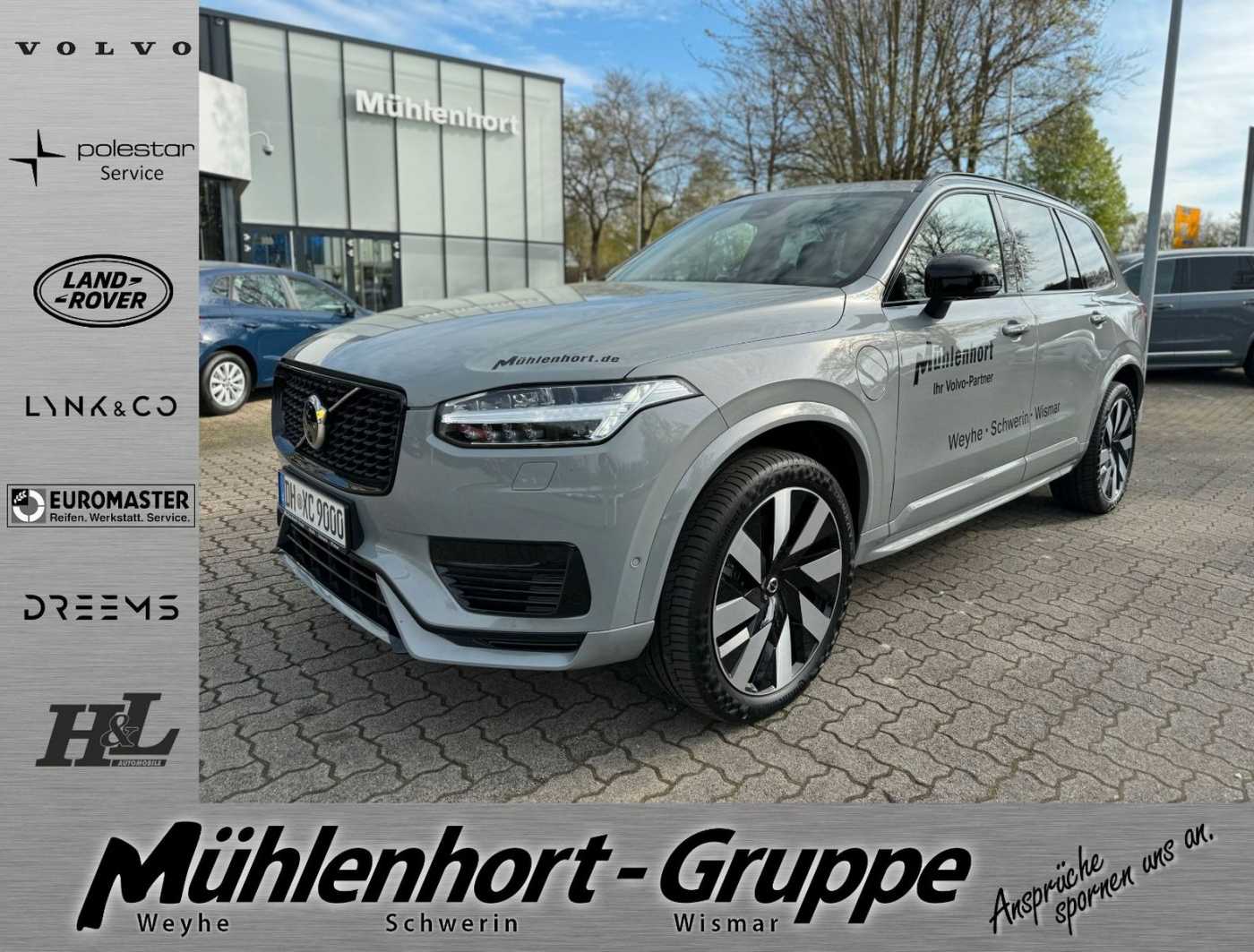 Volvo  T8 Recharge AWD ULTIMATE DARK - 7 Sitzer -